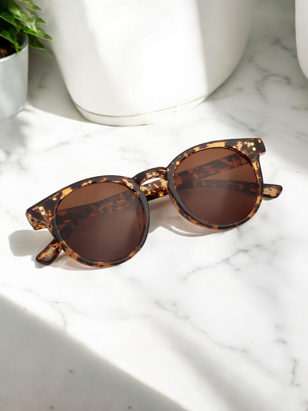 

Ted Smith Unisex Round Sunglasses with Polarised and UV Protected Lens, Brown