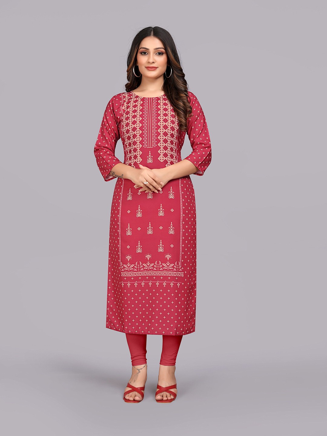 

PARNAVI Ethnic Motifs Printed Floral Kurta, Red