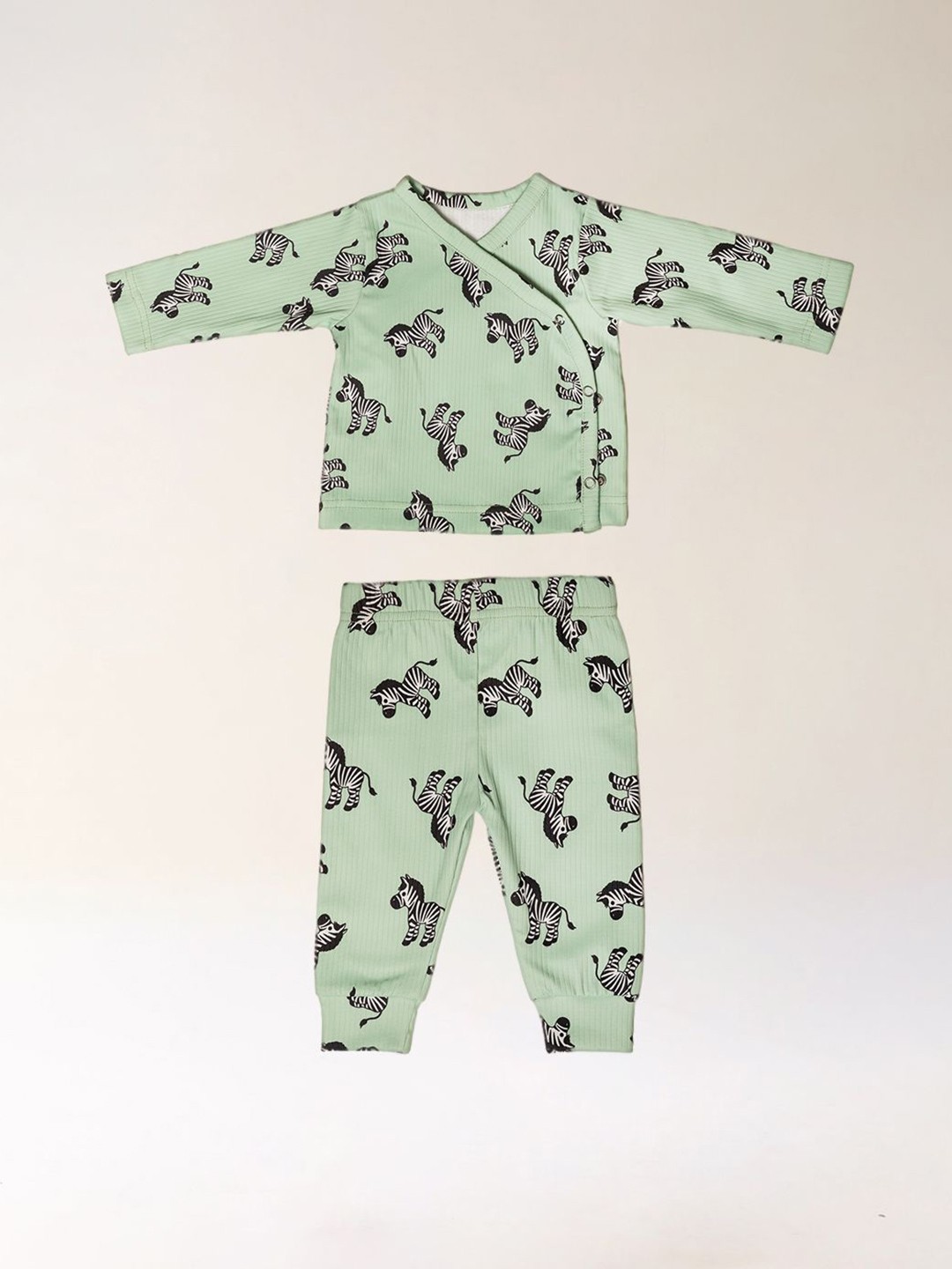 

BAESD Kids Printed V-Neck Jhabla With Trousers, Green