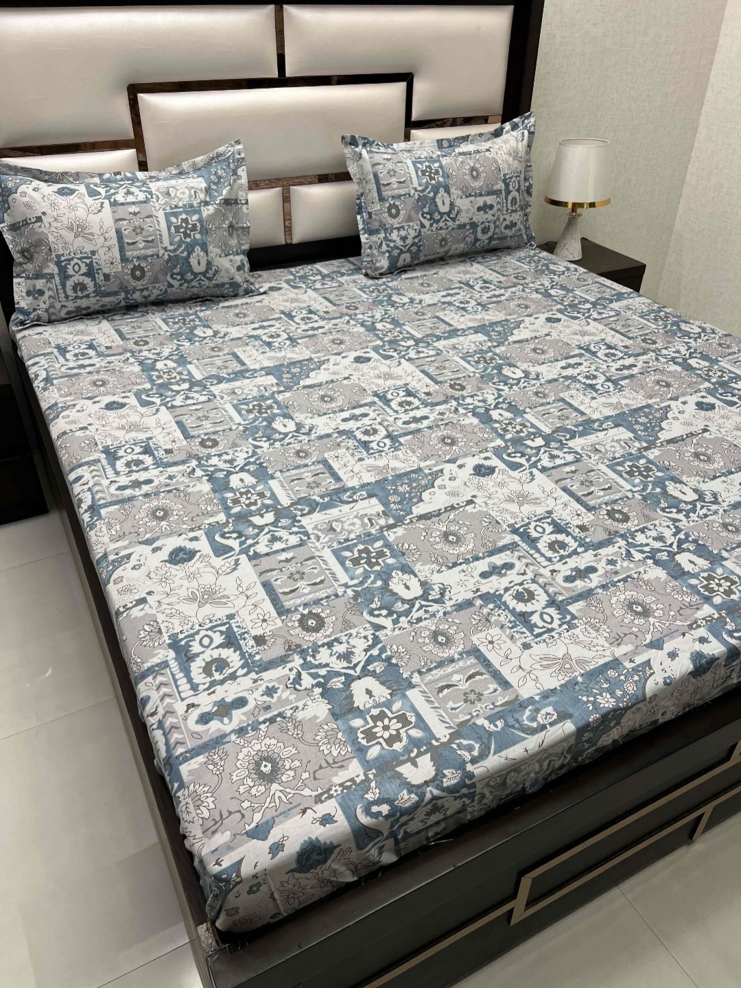 

Pure Decor Royal Velar Blue & Grey Floral 260 TC Pure Cotton Super King Bedsheet Set