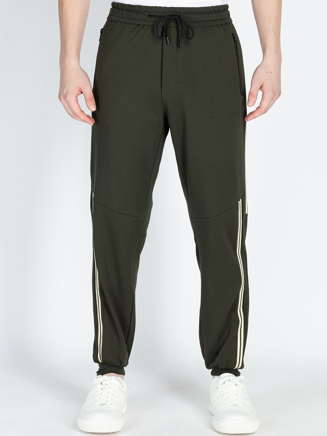 

Status Quo Men Cut & Sew Mid Rise Joggers, Olive