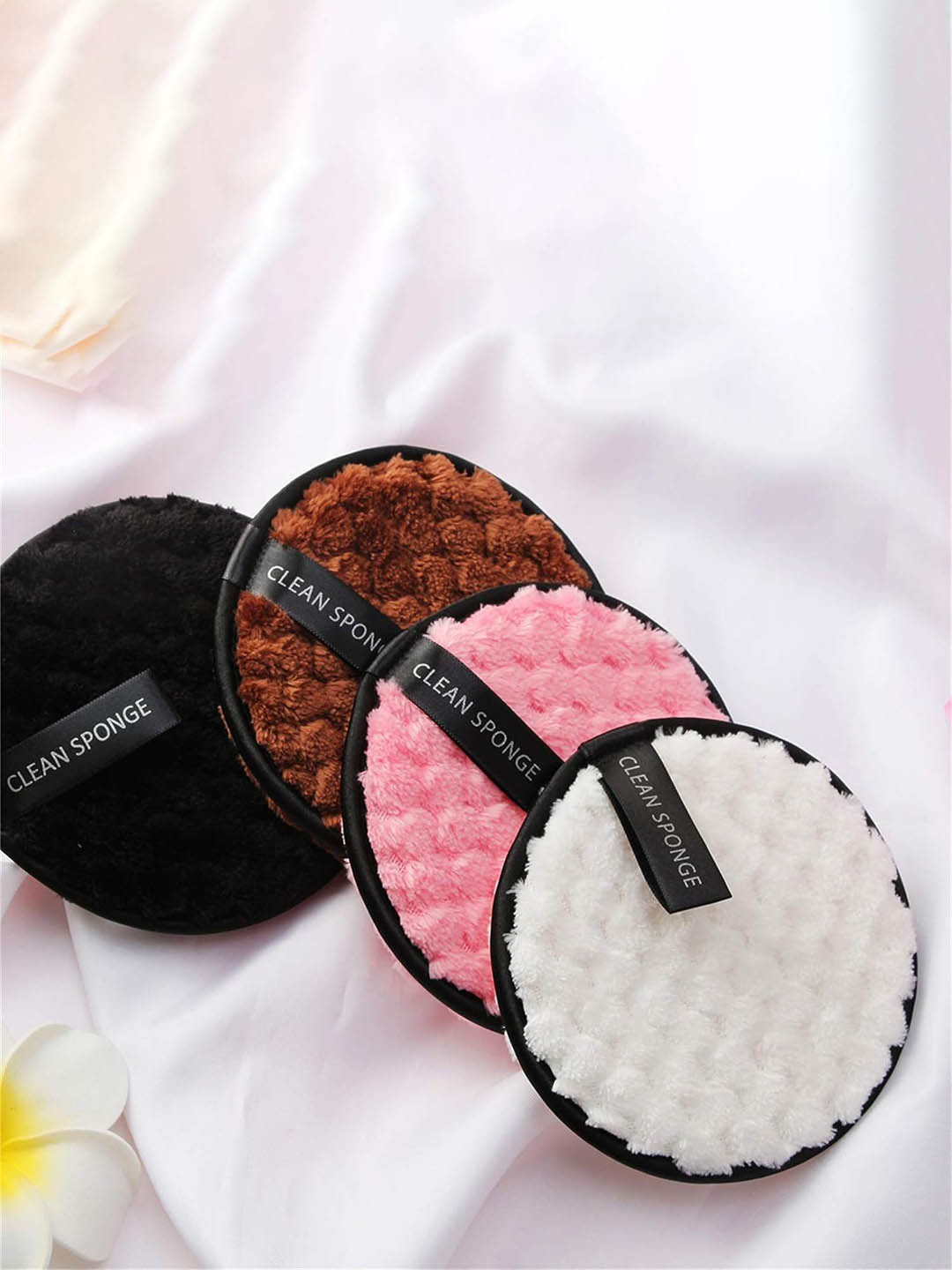 

Facejewel 3 Pcs Makeup Remover Pads, White