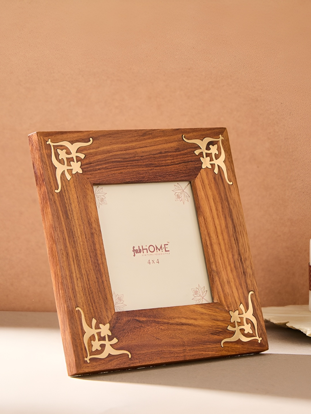 

Fabindia Brown Self Design Wooden Inlay Nurvi Table Photo Frame