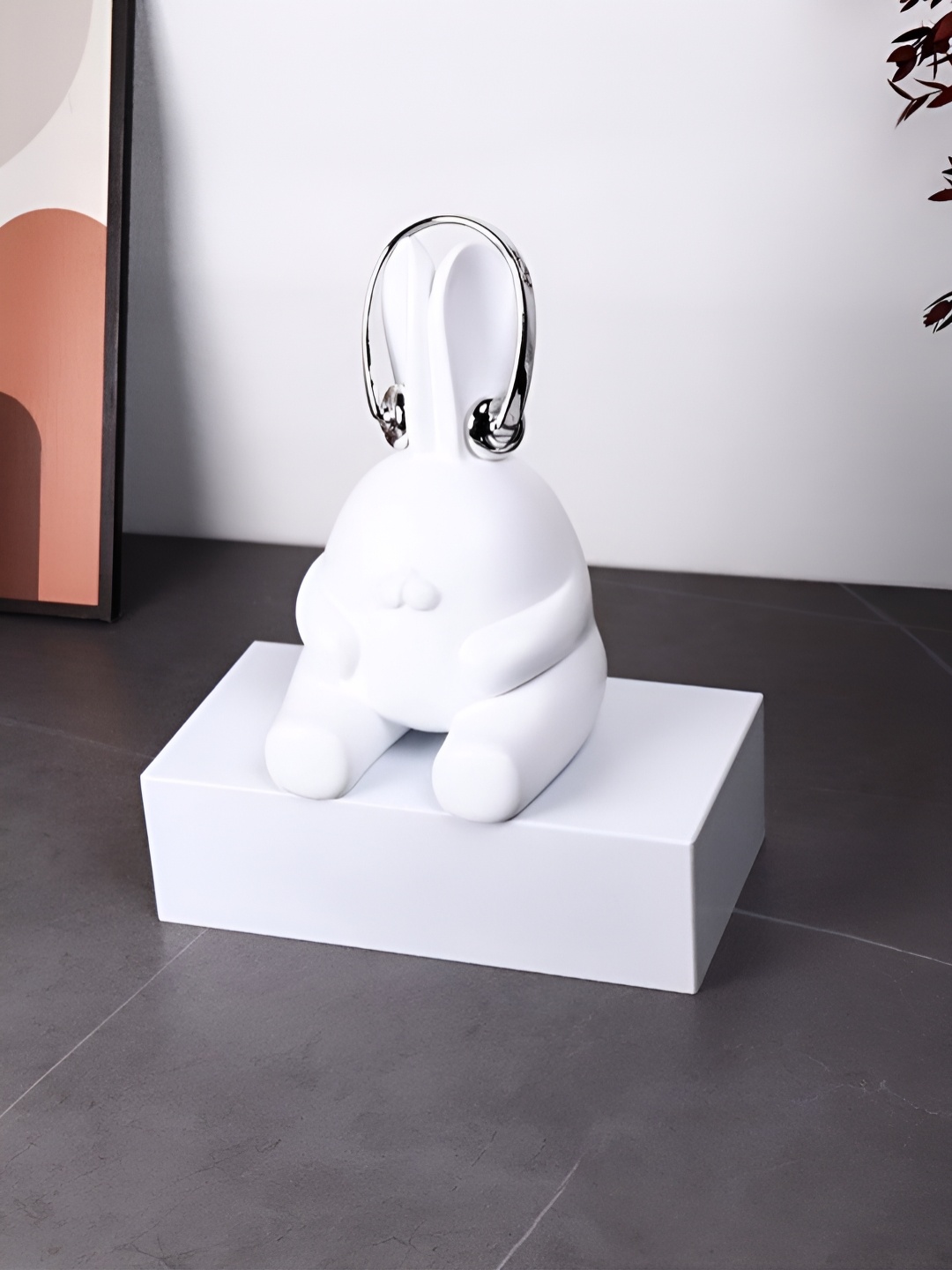 

SMOKEY COCKTAIL White & Silver Toned Modern Rabbit Figurine Showpiece