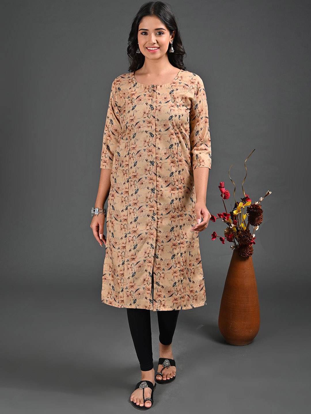 

GOLDSTROMS Floral Printed Straight Kurta, Orange