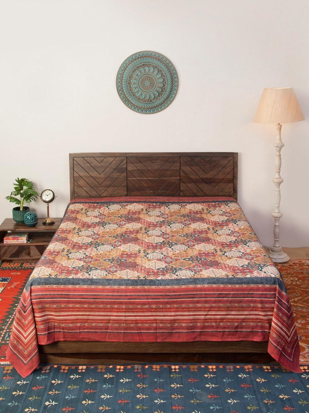 

Fabindia Red & Cream Colored Cotton Ethnic Motifs Printed 120 TC Double King Bed Cover