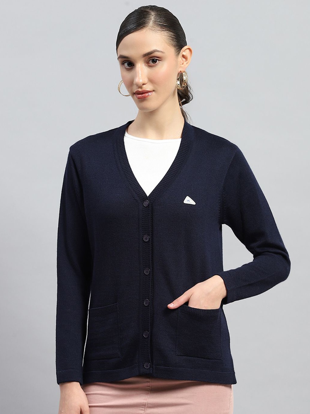 

Monte Carlo Women Solid V Neck Woollen Cardigan, Navy blue