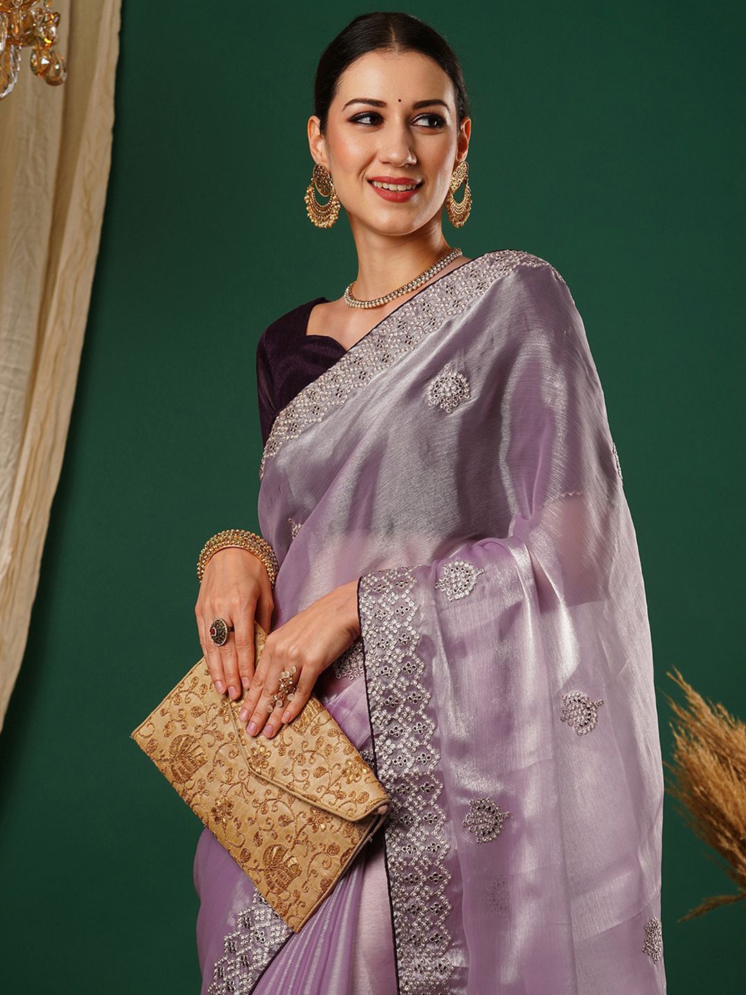 

Satrani Ethnic Motifs Embroidered Tissue Saree, Purple