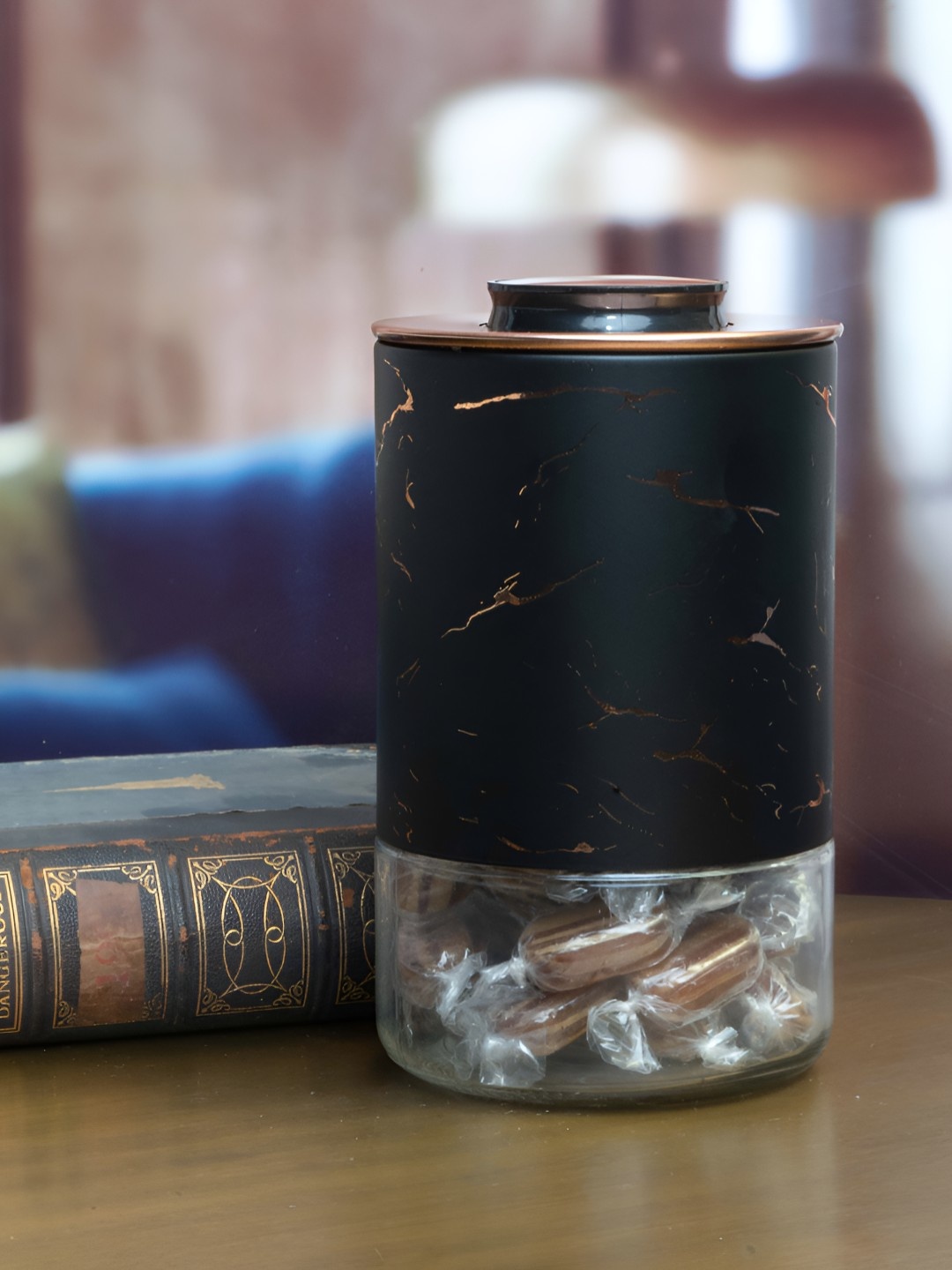 

White Gold Transparent & Black Glass Dishwasher Safe Container 650ml