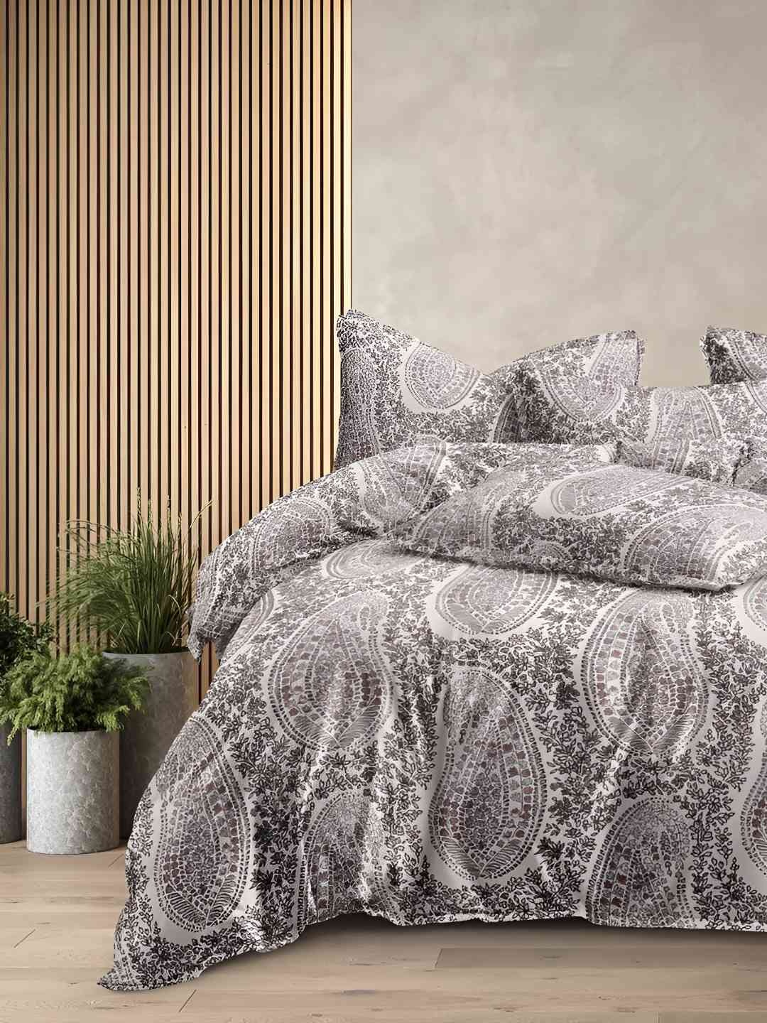 

tundwal's Grey & White Floral Printed Cotton Single Bed Duvet Cover