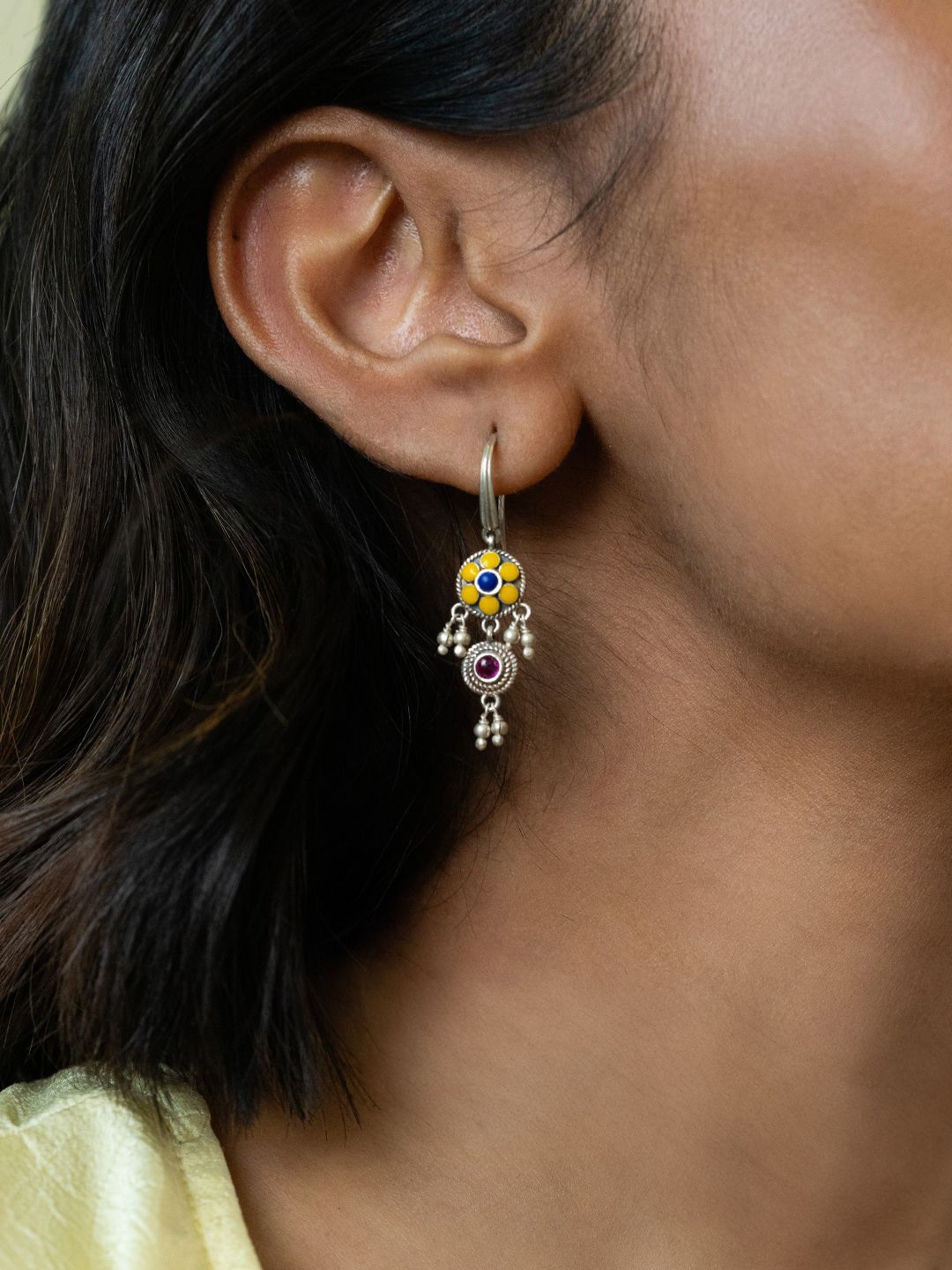 

SHAYA Phulwadi 925 Sterling Silver Artificial Stones Studded Contemporary Drop Earrings