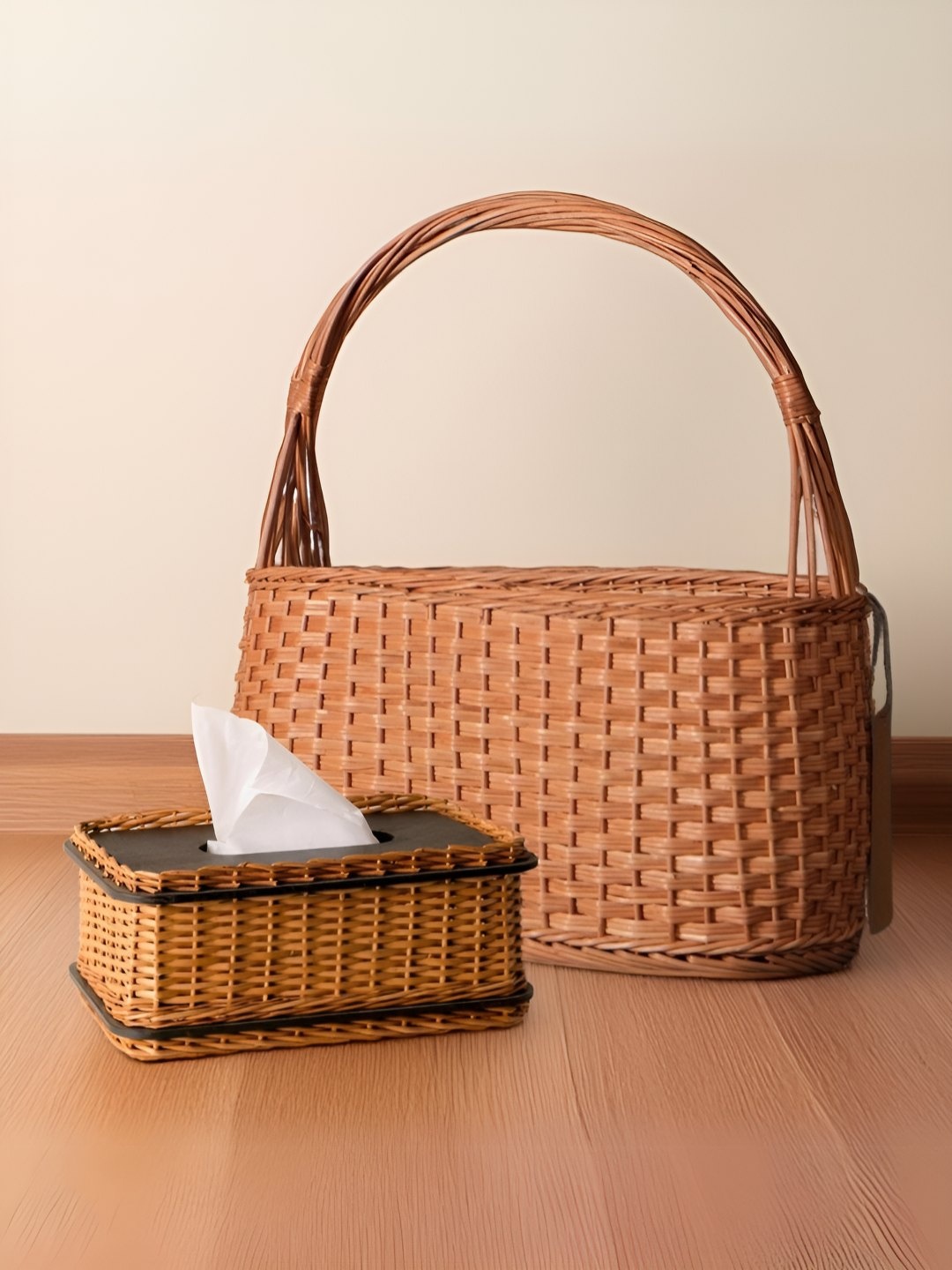 

Peepul Tree 2Pcs Wicker Textured Wicker Tissue Box & Picnic Basket Combo, Brown