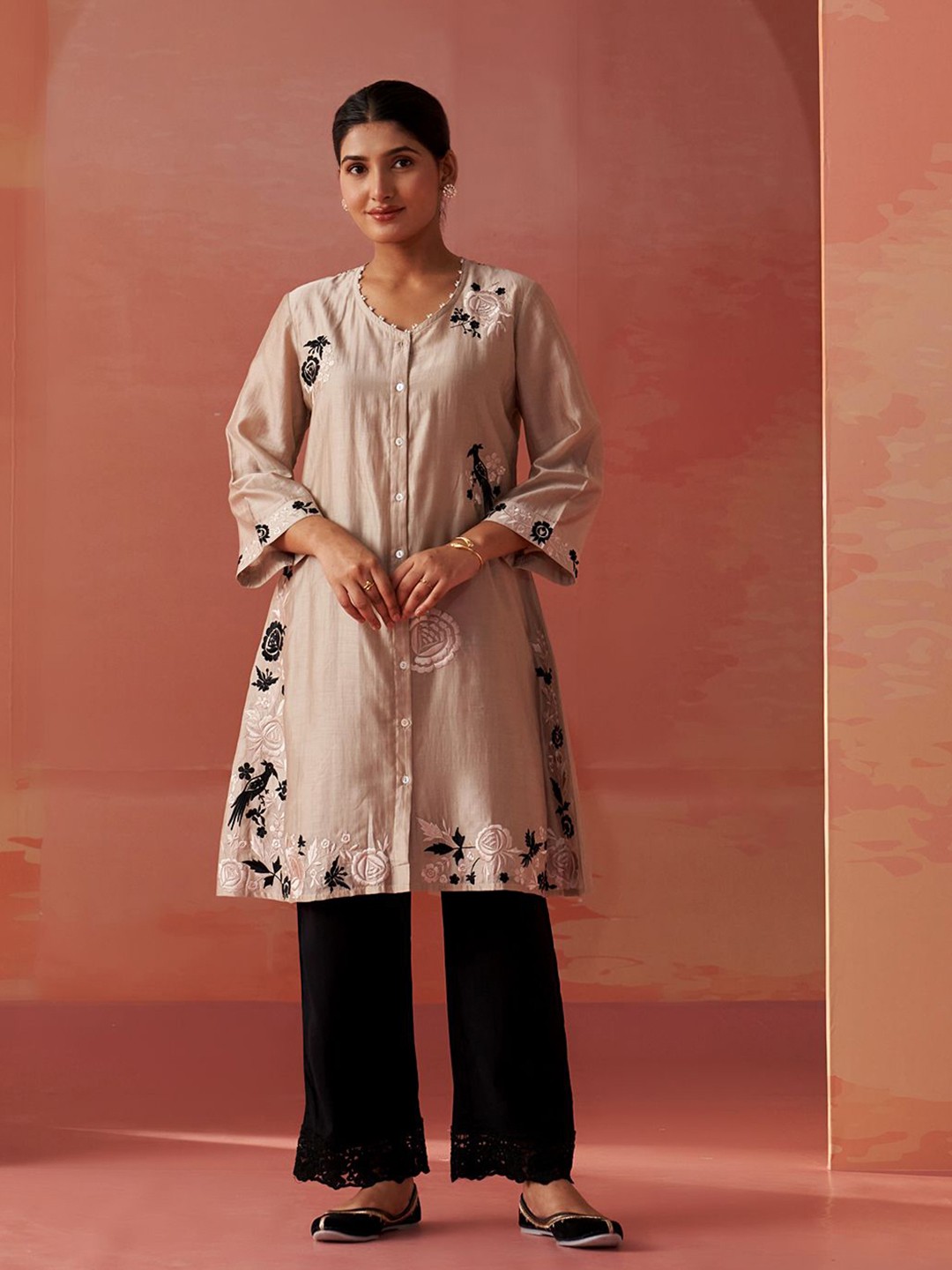 

Lakshita Women Embroidered Chanderi Kurti, Beige