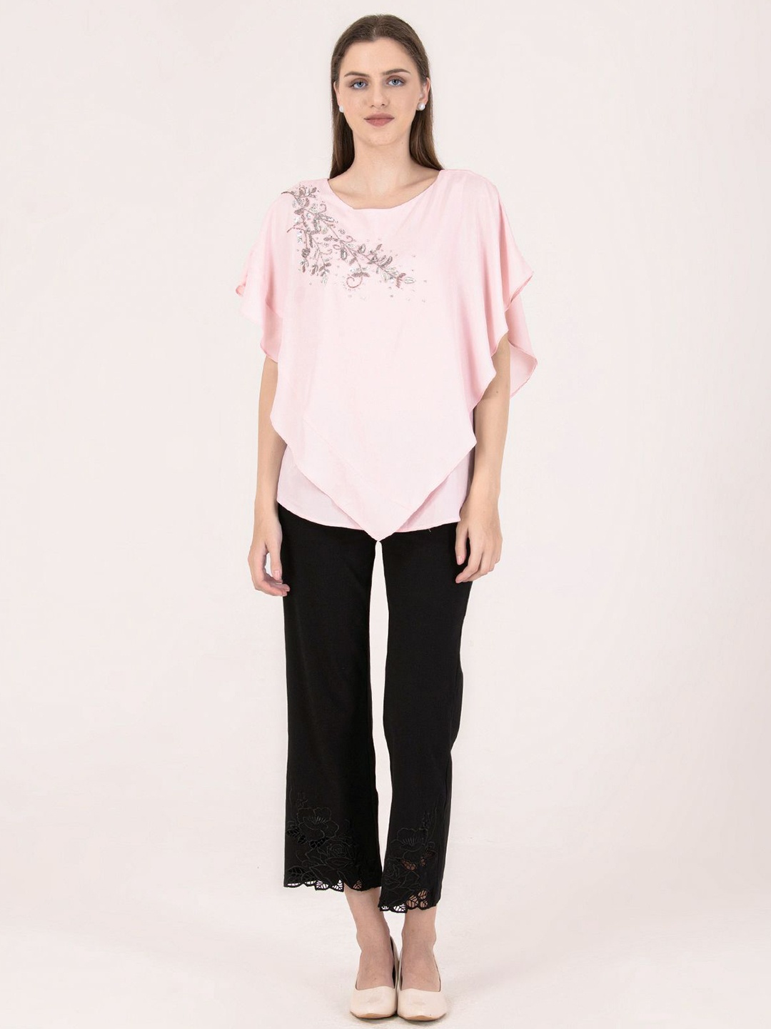 

Albion By CnM Women Floral Printed Round Neck Cotton Top, Pink