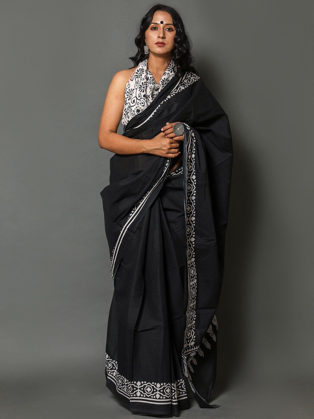 

Pinkcity Trade World Pure Cotton Block Print Saree, Black