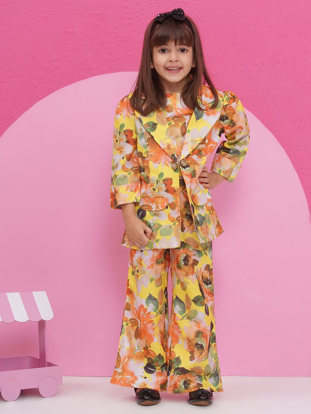 

Aj DEZInES Girls Floral Printed Notch Lapel Collar Pure Cotton Top with Trouser & Blazer, Yellow