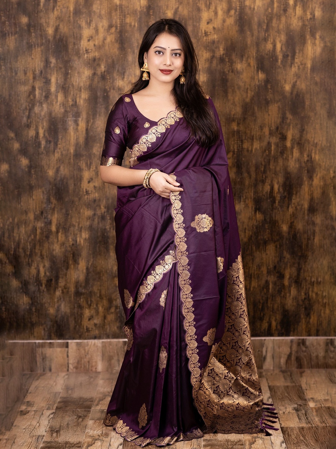 

Panzora Woven Design Zari Saree, Purple