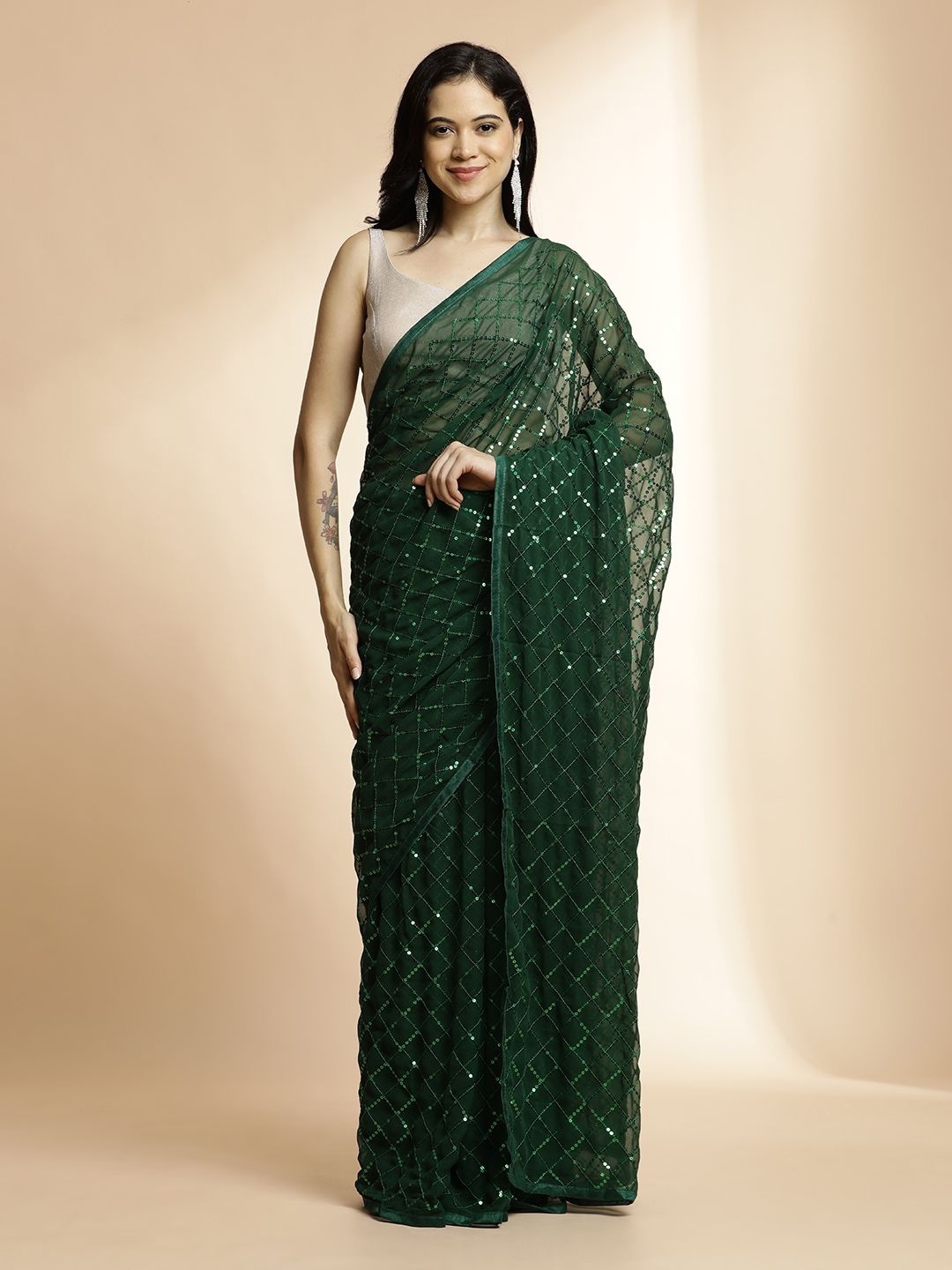 

Jaipur Kurti Embellished Sequinned Pure Georgette Saree, Green