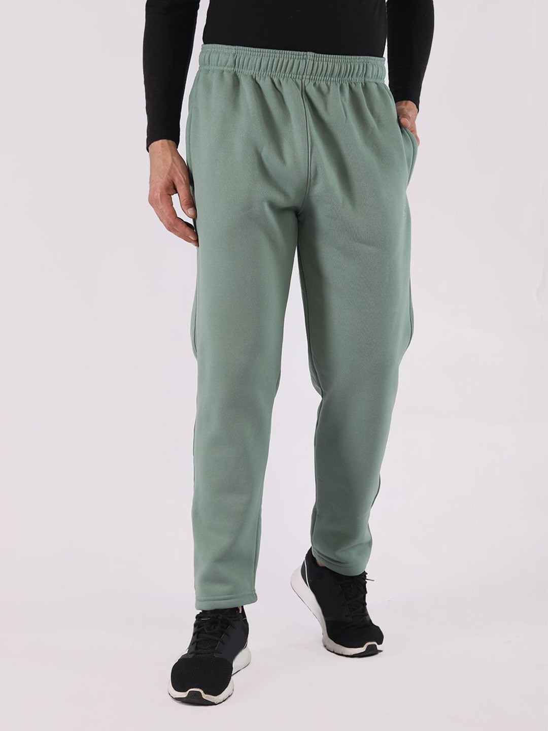 

CHKOKKO Men Mid Rise Gym Workout Track Pants with Pocket, Green