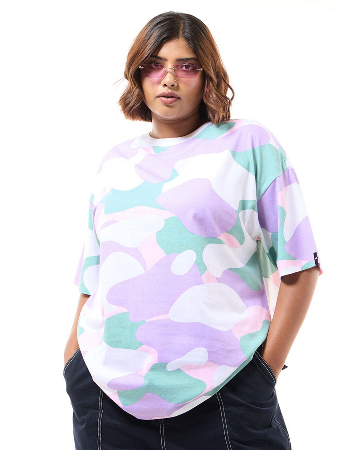 

Bewakoof Plus Women Camouflage Printed Round Neck Pure Cotton Plus Size T-shirt, White