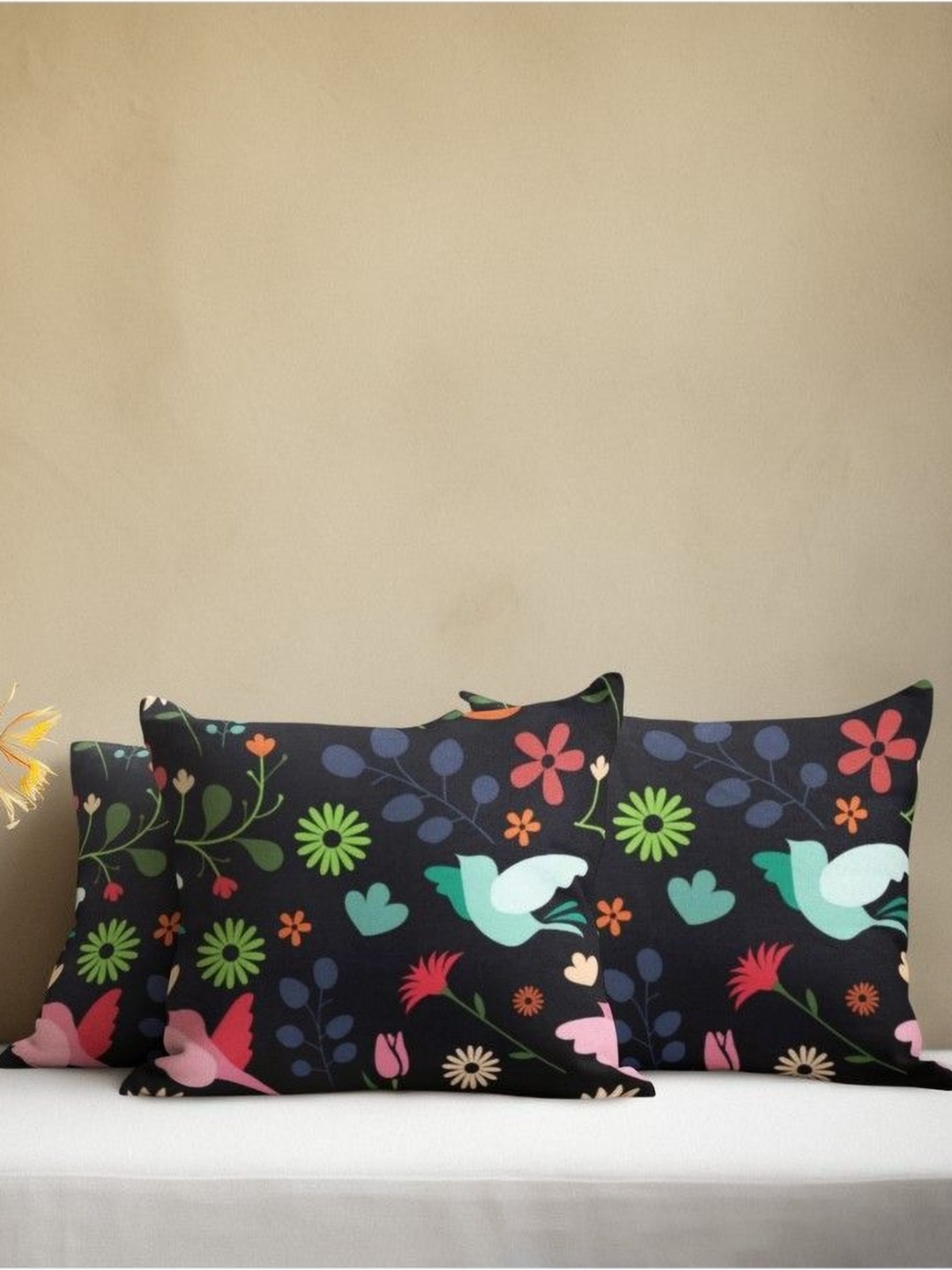 

THEYAYACAFE Black & Green 3 Pieces Floral Velvet Square Cushion Covers