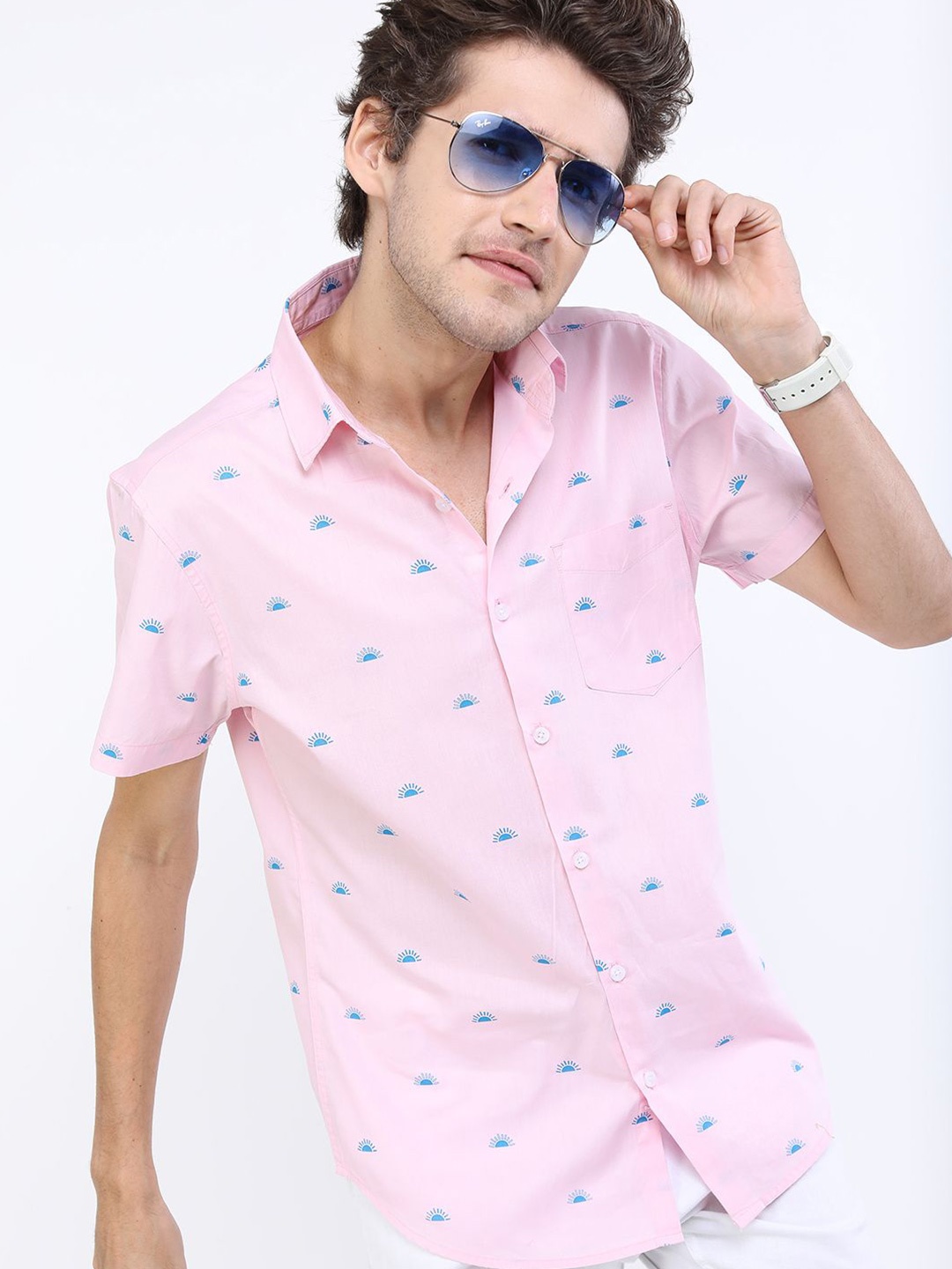 

HIGHLANDER Men Printed Slim Fit Shirt, Pink