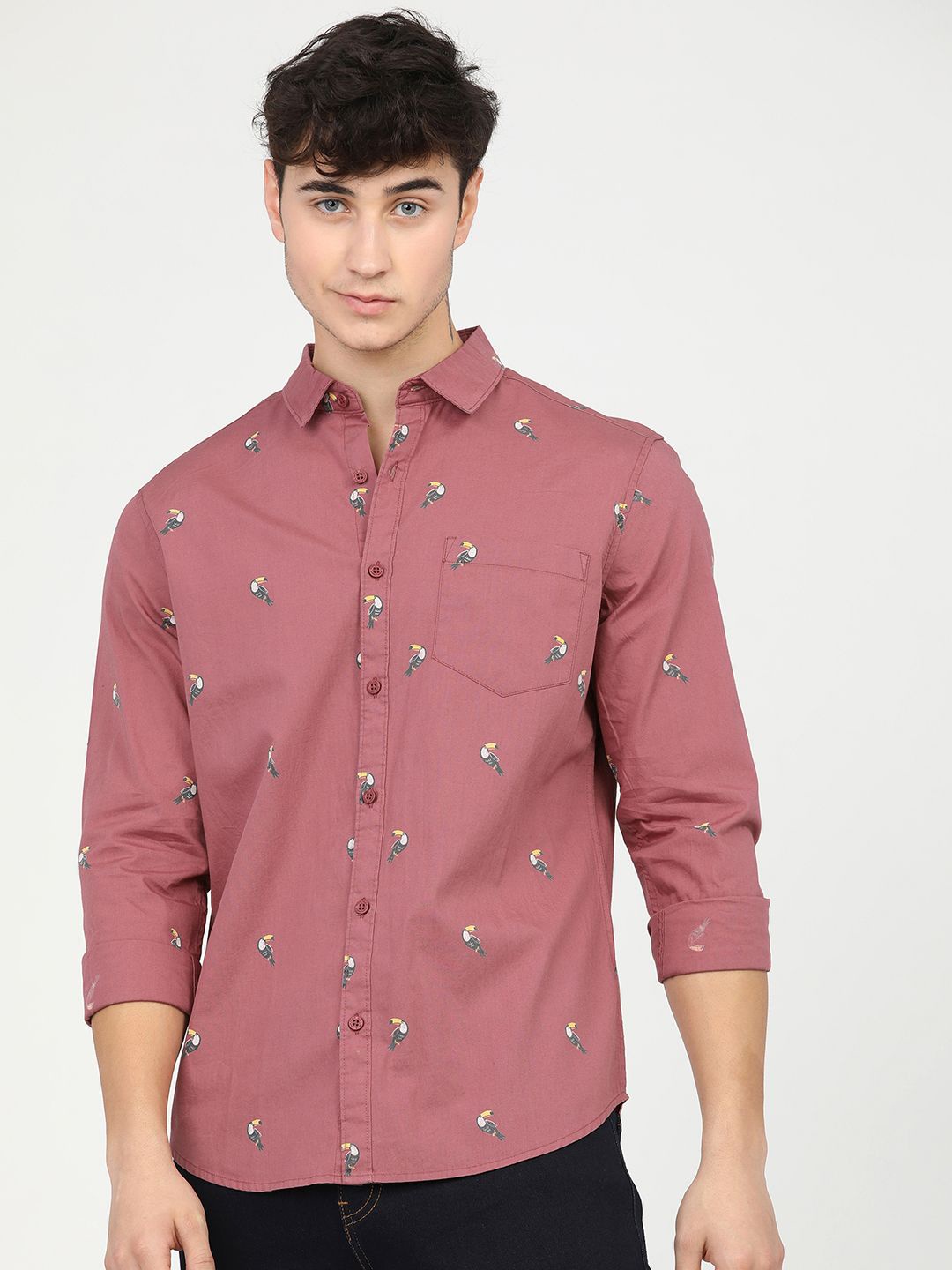 

HIGHLANDER Men Mauve Printed Slim Fit Shirt