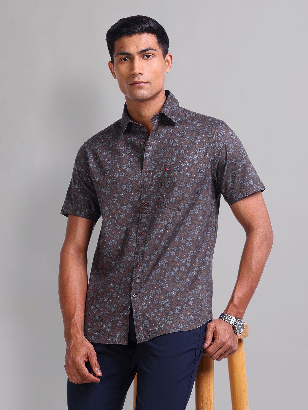 

AD By Arvind Men Spread Collar Floral Printed Cotton Slim Fit Casual Shirt, Brown