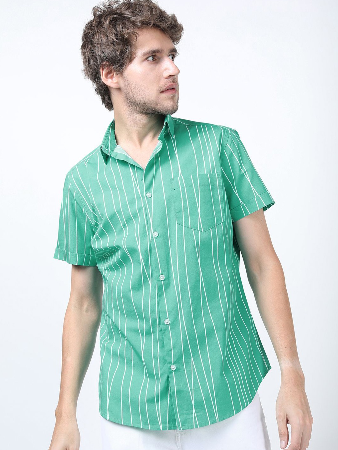 

HIGHLANDER Men Striped Slim Fit Shirt, Green
