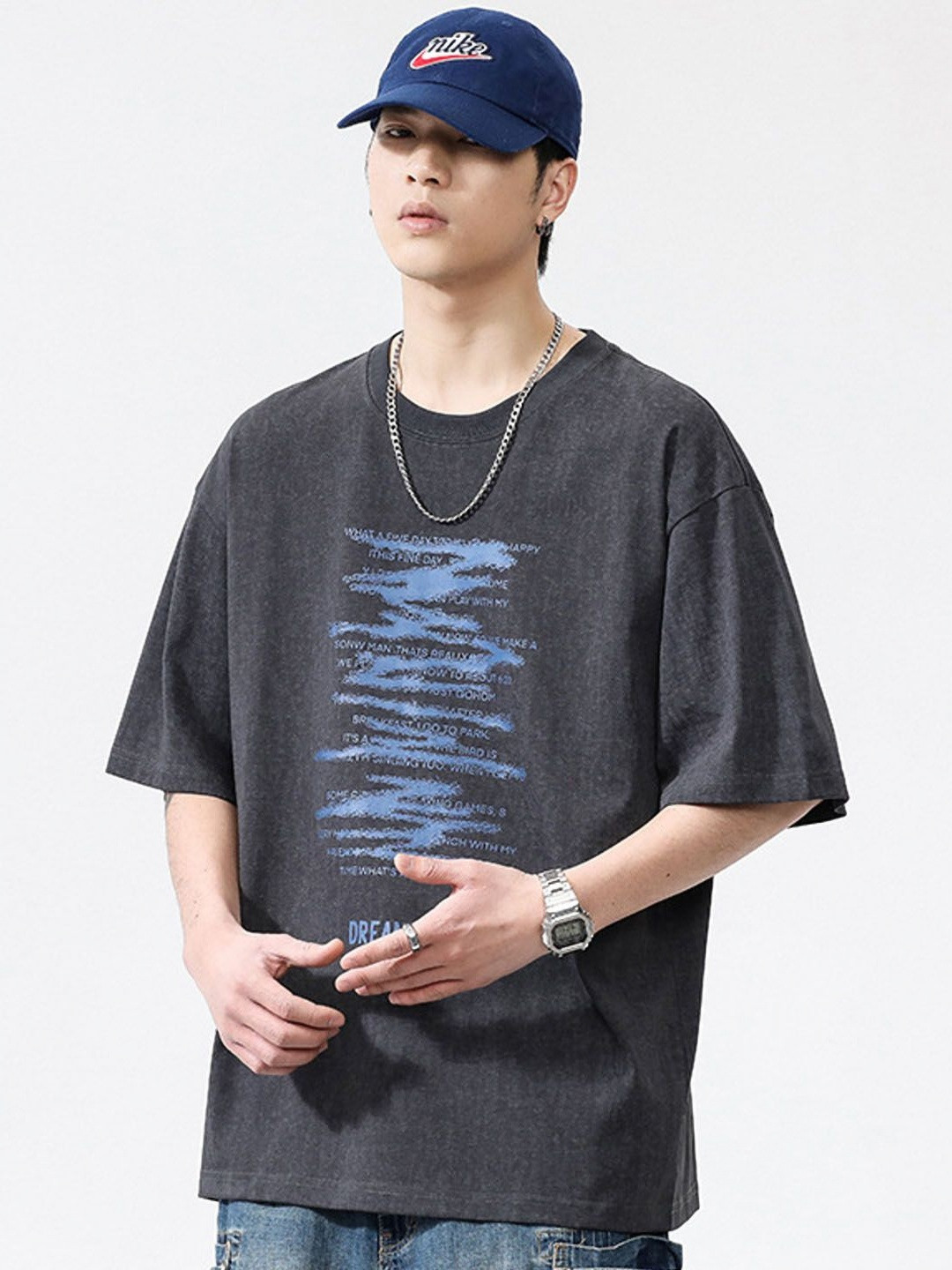 

StyleCast Men Printed Drop-Shoulder Sleeves T-shirt, Grey