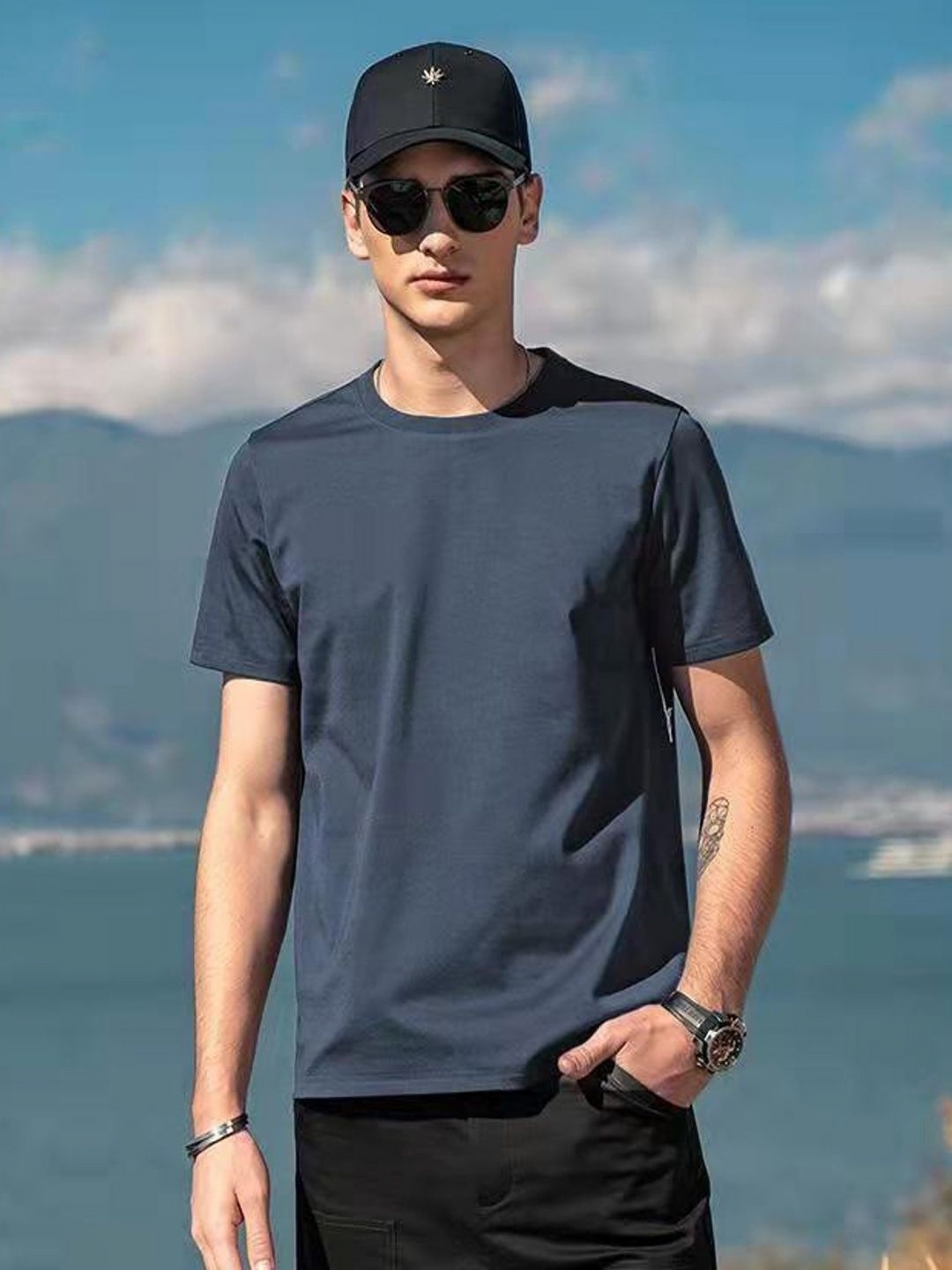 

StyleCast Men Colourblocked Pockets Short Sleeves T-shirt, Navy blue