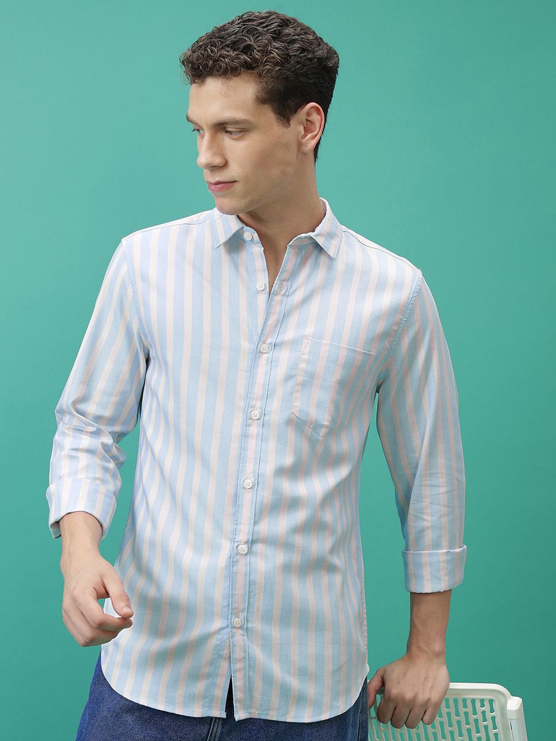 

HIGHLANDER Men Striped Slim Fit Casual Shirt, Pink