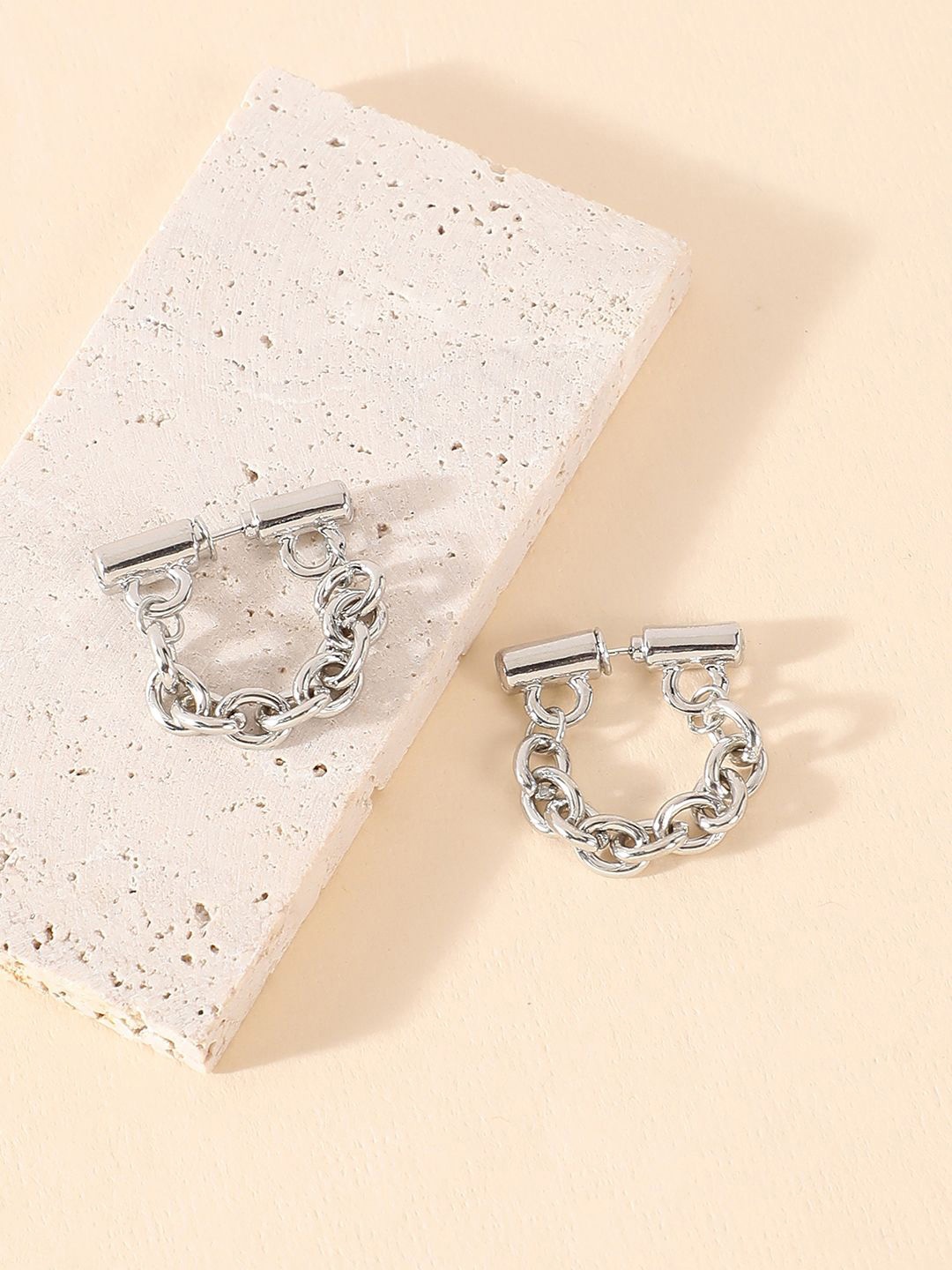 

SOHI Silver Plated Contemporary Hoop Earrings