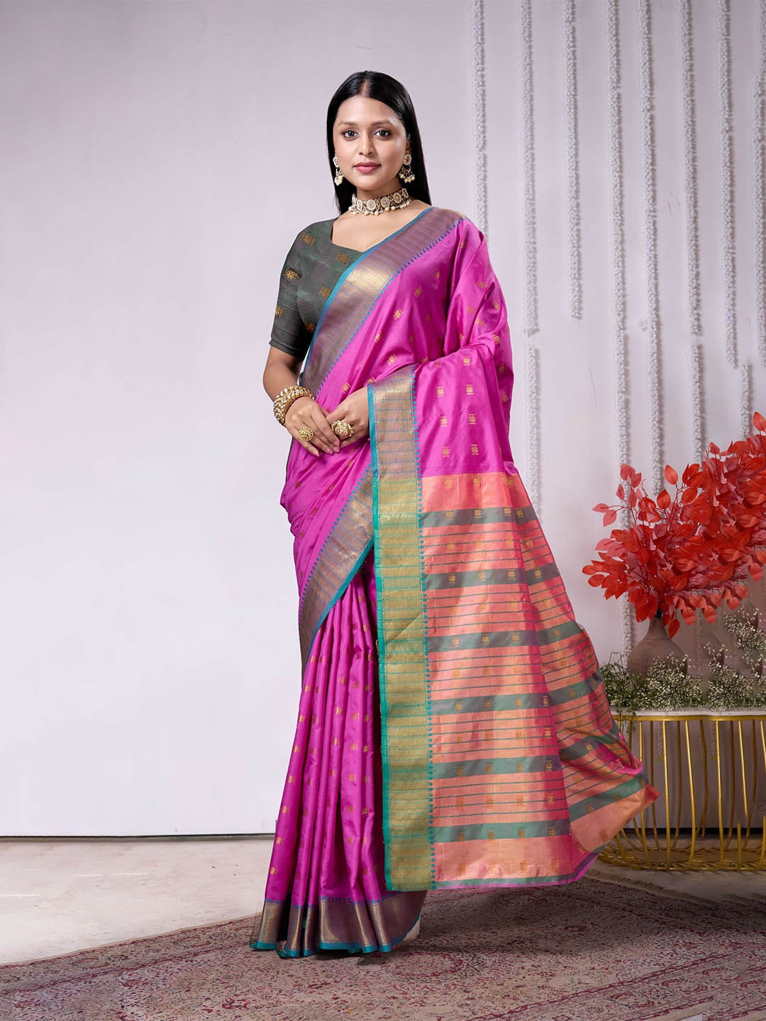 

Mitera Woven Design Zari Art Silk Banarasi Saree, Purple