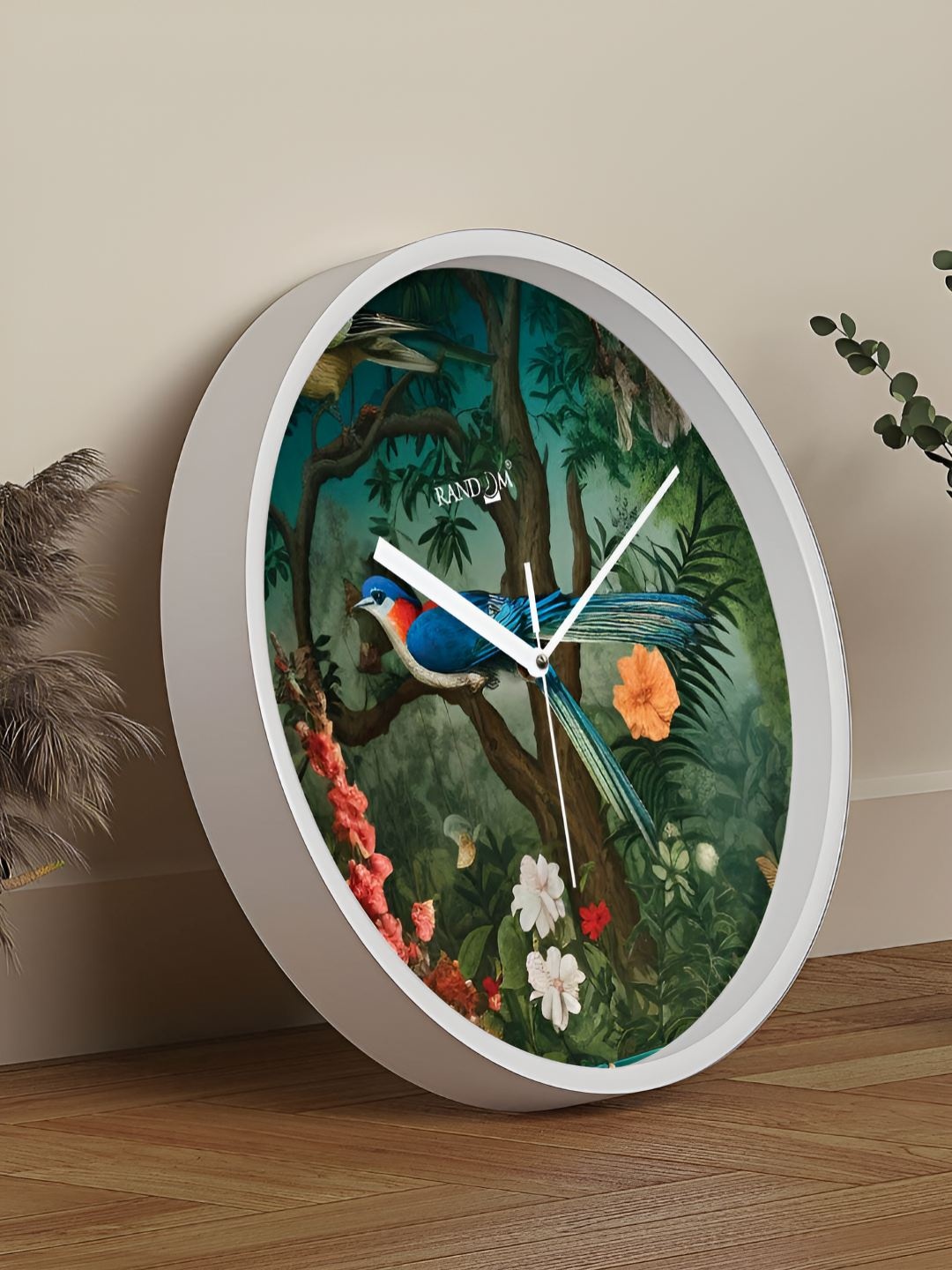 

RANDOM Printed Round Shaped Sweep Silent Movement Contemporary Wall Clock, White