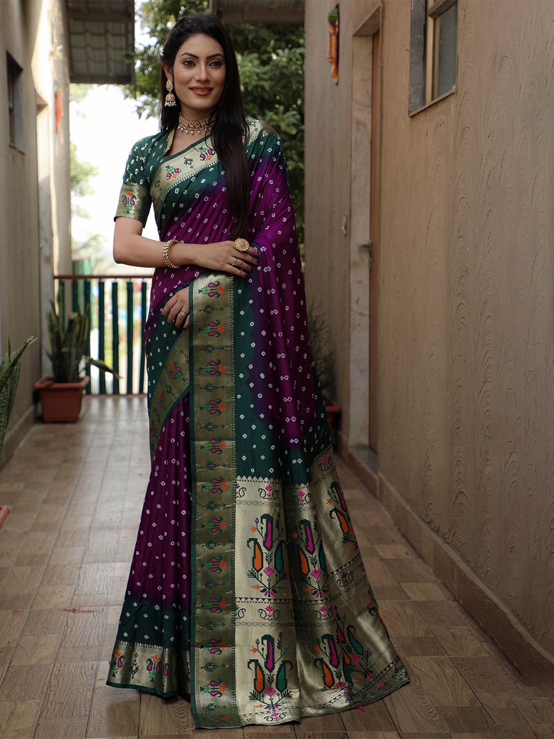 

Anaita Bandhani Zari Pure Silk Bandhani Saree, Purple
