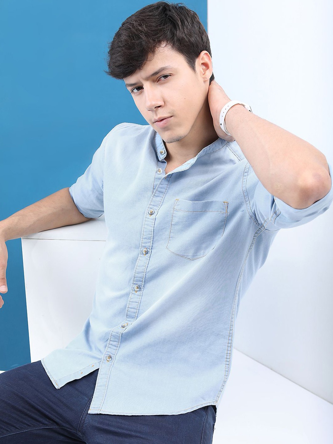 

HIGHLANDER Men Solids Denim Shirt, Blue