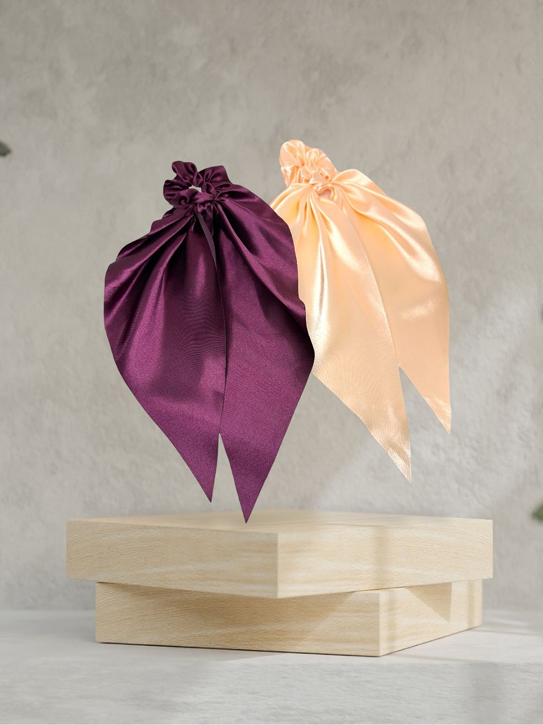 

Samsara Couture Girls Set of 2 Ponytail Holders, Purple