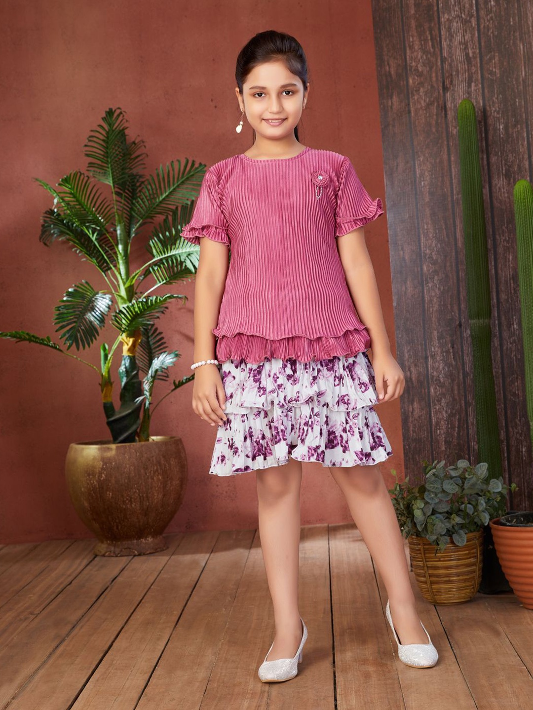 

BAESD Girls Round Neck Short Sleeves Cotton Blend Top With Skirt, White