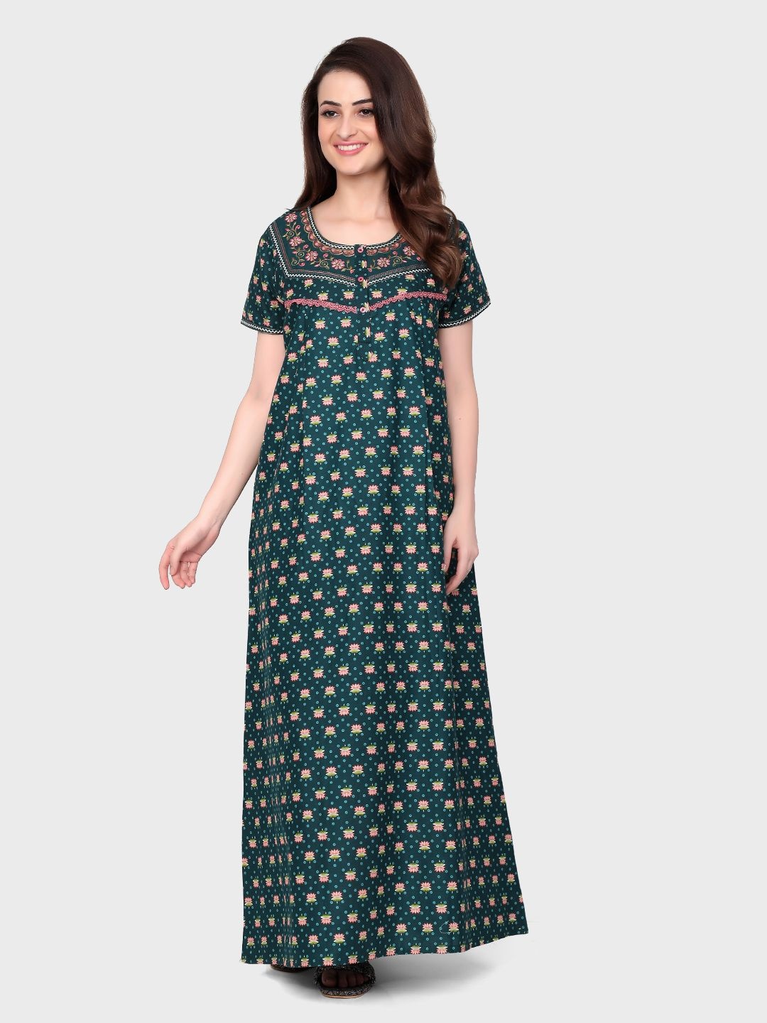

evolove Floral Printed Pure Cotton Maxi Nightdress, Green