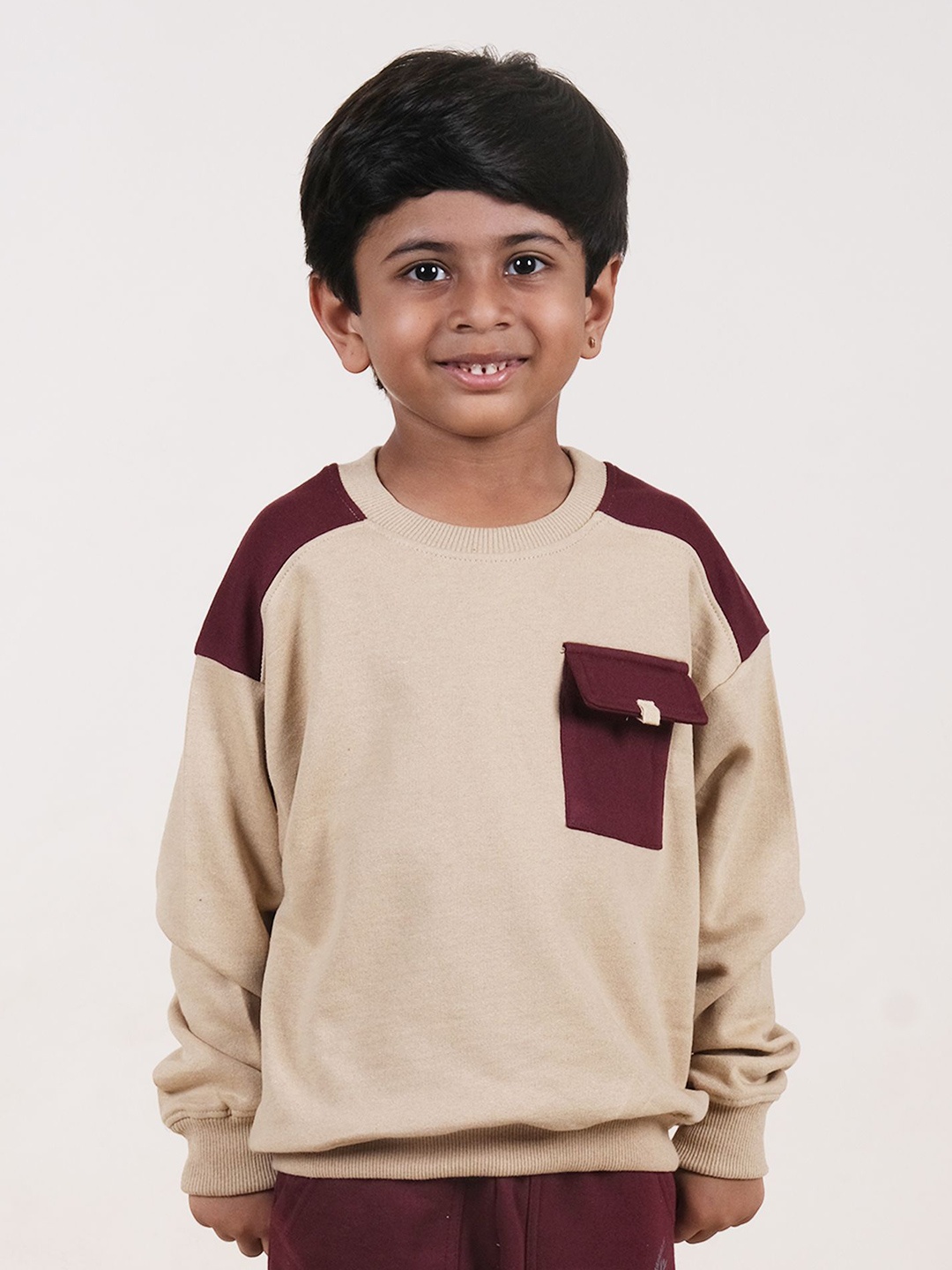 

KiddoPanti Boys Solid Round Neck Sweatshirt, Beige