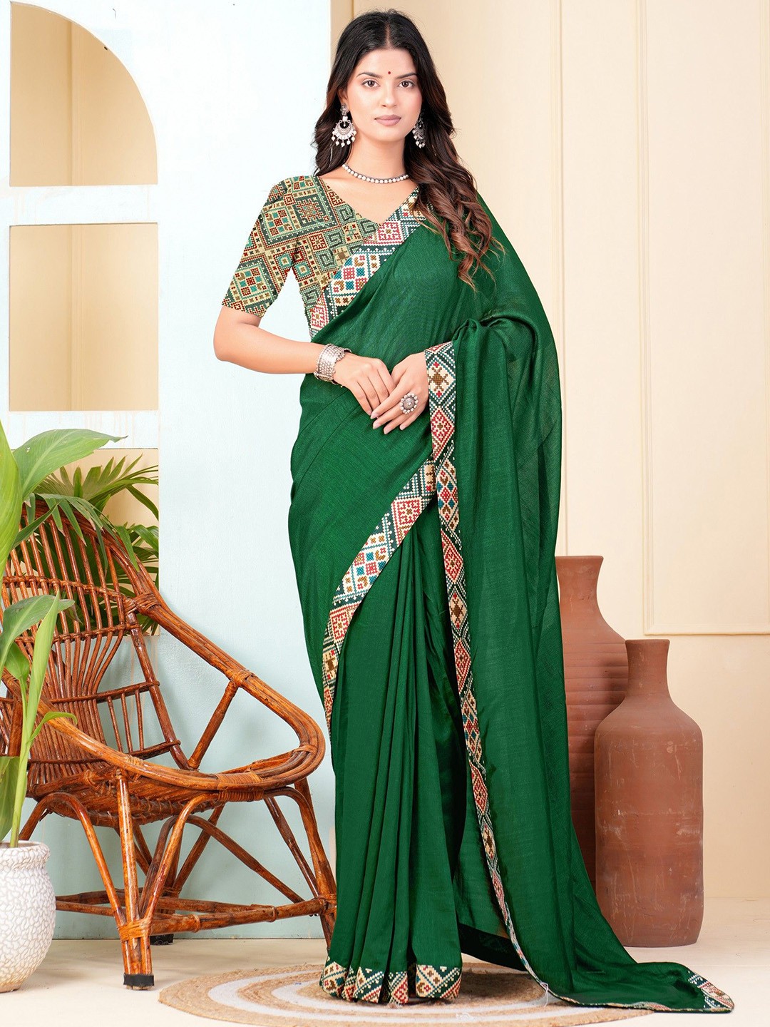 

EMV Solid Saree With Printed Border & Blouse Piece, Olive
