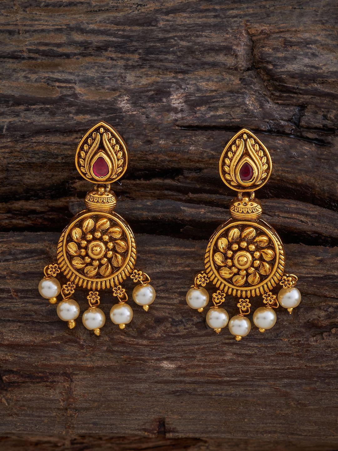 

Kushal's Fashion Jewellery Gold-Plated Gold-Plated Oval Drop Earrings, Red