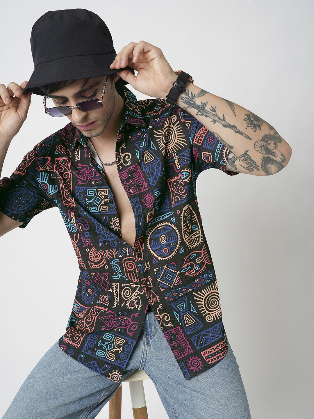 

VASTRADO Men Classic Ethnic Motifs Printed Slim Fit Casual Shirt, Black