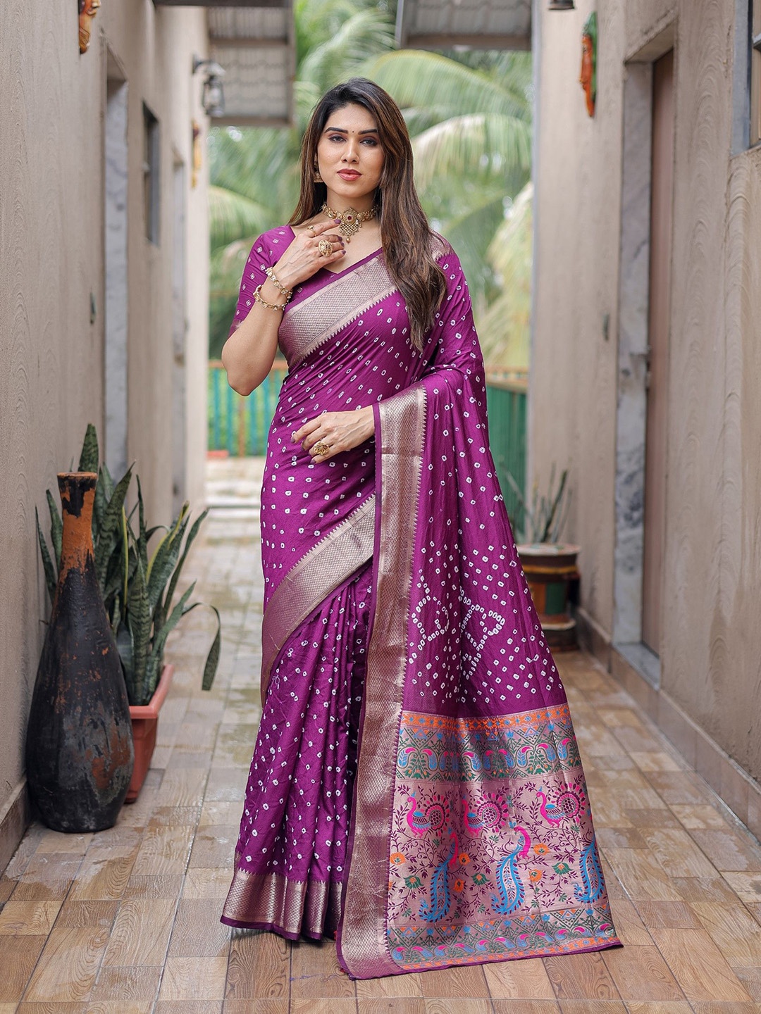 

Anaita Bandhani Zari Pure Silk Bandhani Saree, Purple