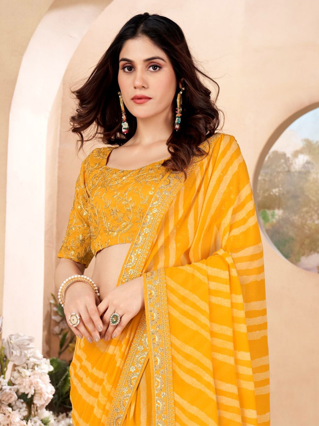 

CHUDIYA Leheriya Sequinned Pure Georgette Saree, Yellow