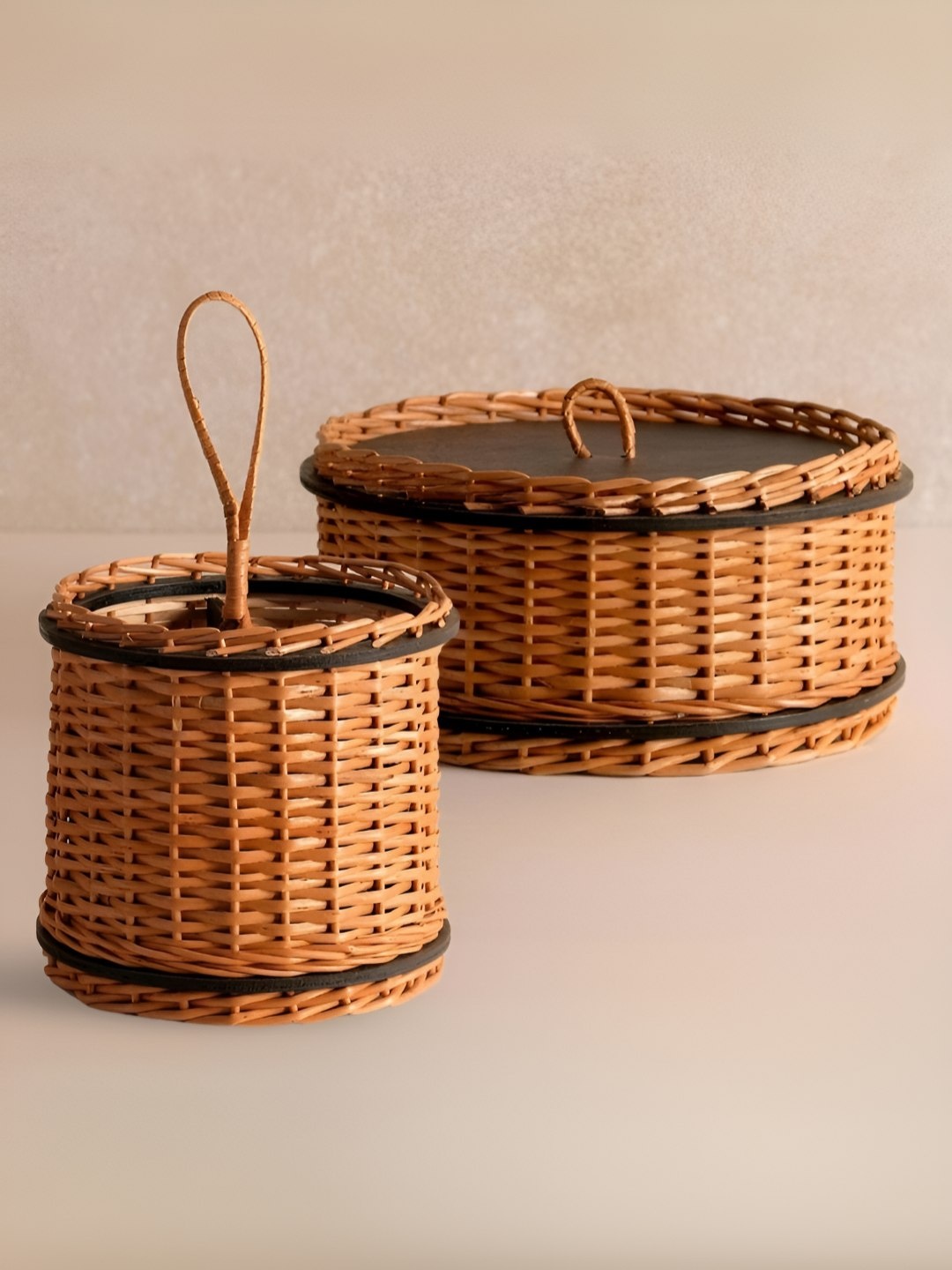 

Peepul Tree 2Pcs Textured Wicker Cutlery Holder & Roti Box Combo, Brown