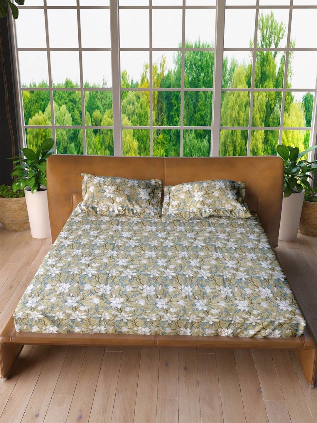 

LABHAM Green & White Floral Printed 152 TC Pure Cotton King Bedsheet With 2 Pillow Covers