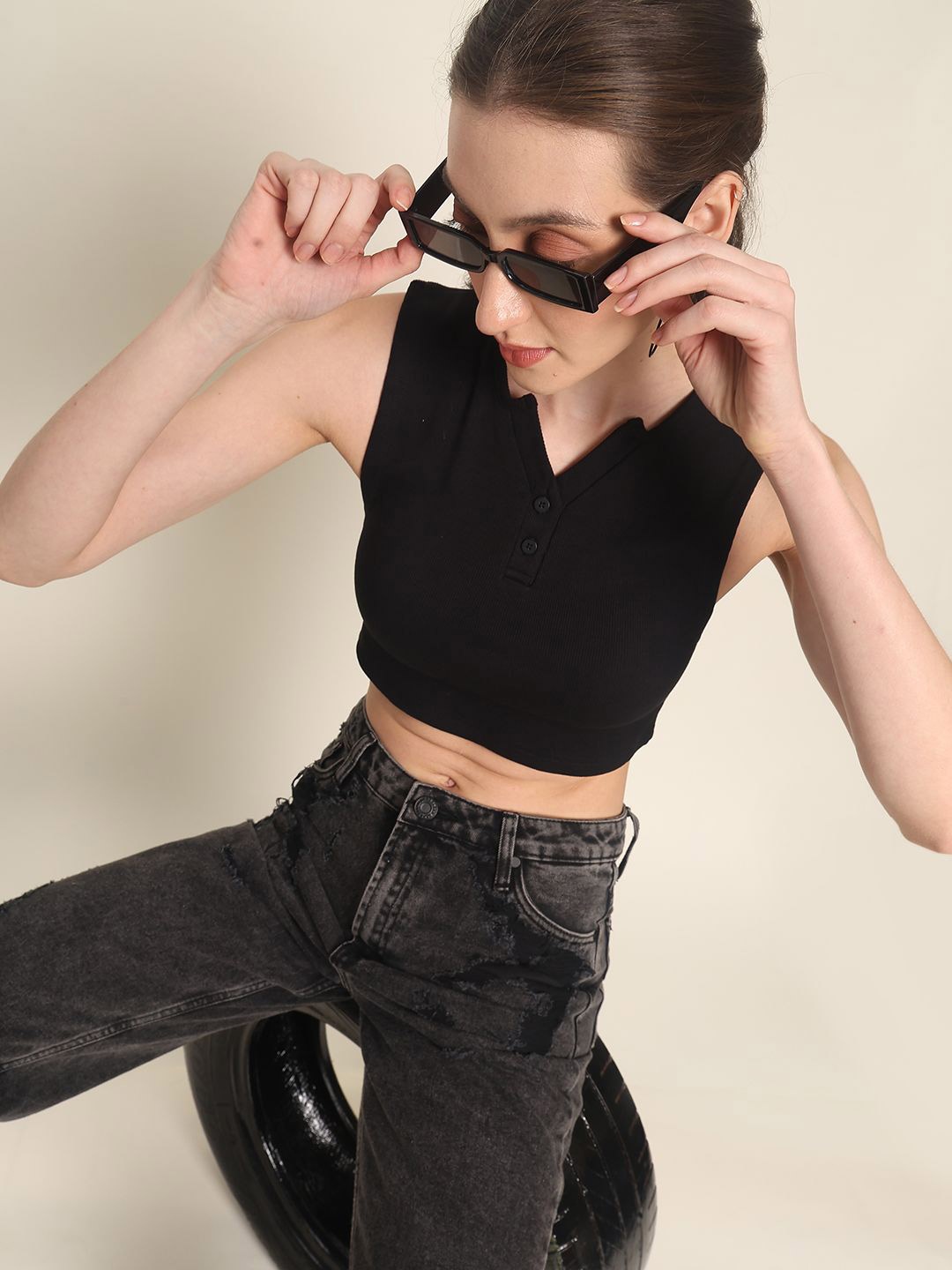 

Roadster The Lifestyle Co Cut-out Round Neck Ribbed Top, Black