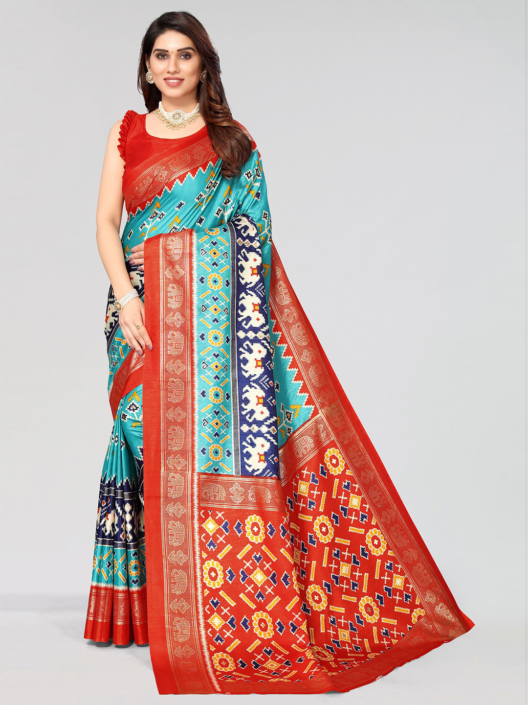 

VIRICA Ethnic Motifs Printed Saree, Green